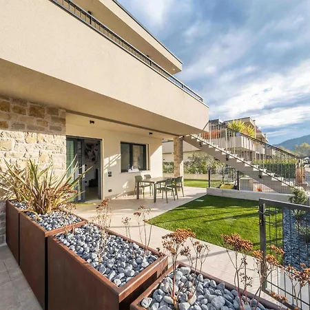 Apartmentsgarda - I Fiori D'ulivo Apartment Garda (Verona)