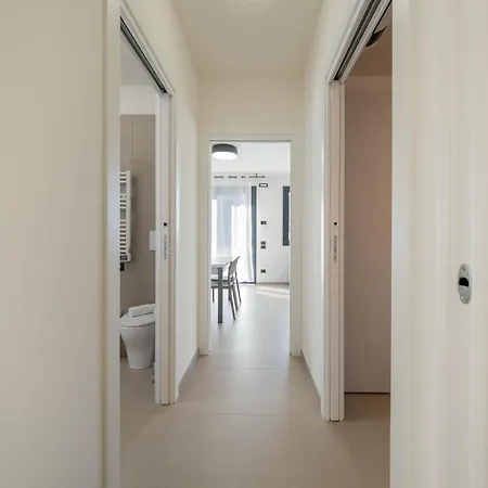 Apartment Apartmentsgarda - I Fiori D'ulivo Garda (Verona)